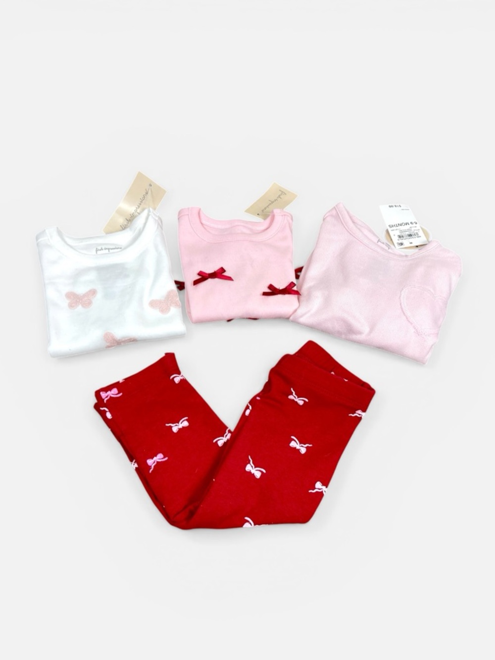 Girls 4-Piece Adorable Bow 🎀 Bundle  Size 6-9mo